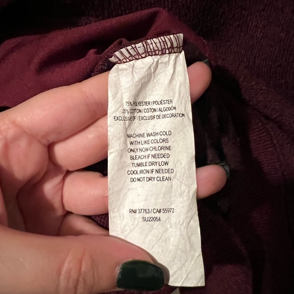 2/$10 SALE - PGA Tour Quarter Zip Sweatshirt - Picture 13 of 13